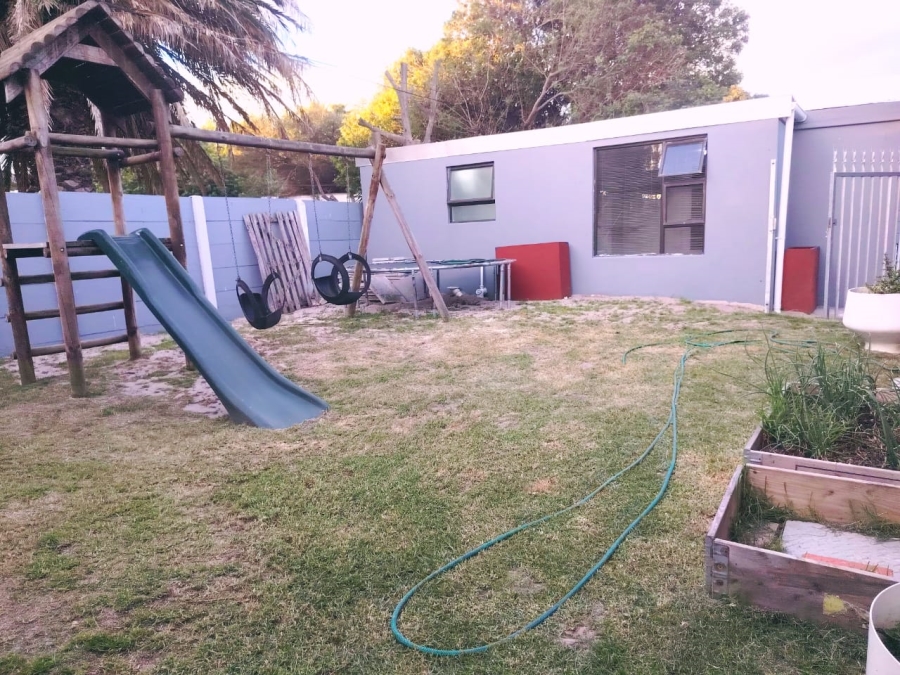 To Let 1 Bedroom Property for Rent in Rustdal Western Cape